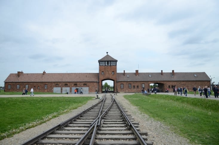 Entrée du camp d'Auschwitz-Birkenau