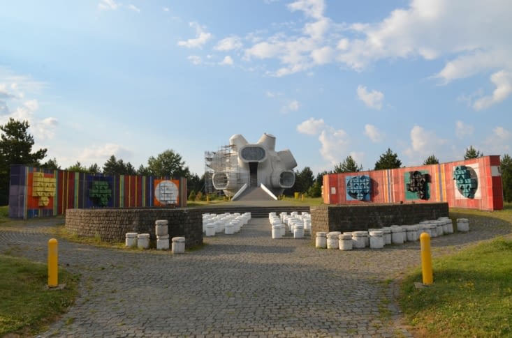 Makedonianium Monument