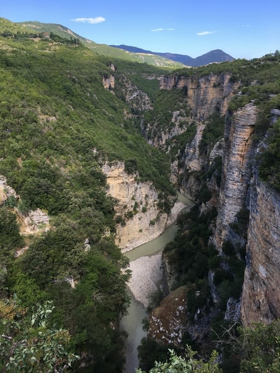 Canyon de l’Osumi, vallée de Berat