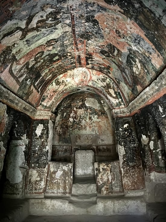 Église byzantine troglodyte, Vallée de Soganli, Cappadoce