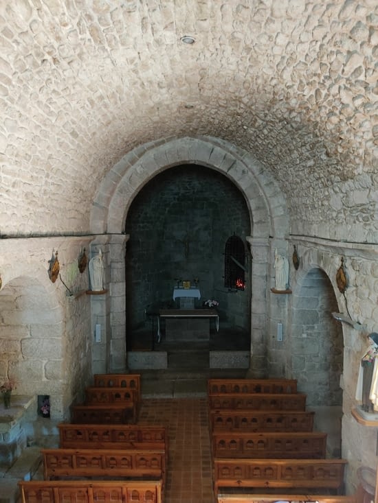 Intérieur de l'église de Chanaleilles
