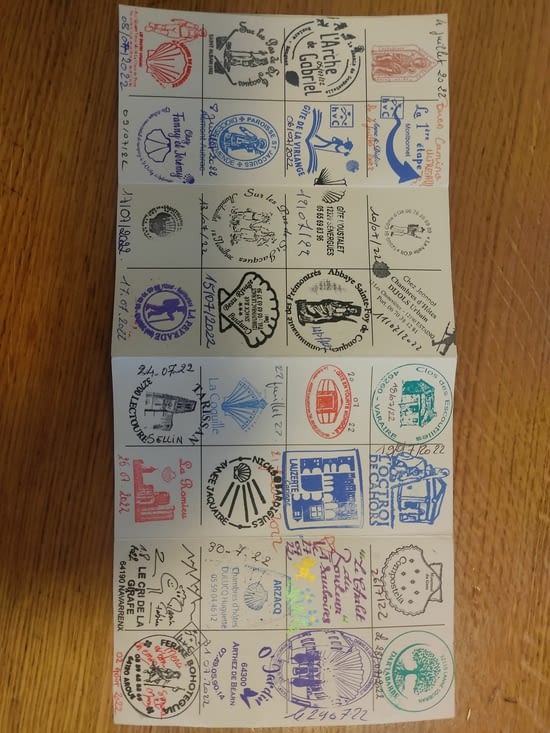 Première page de notre credencial remplie !