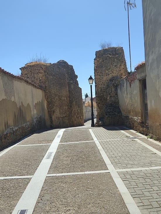 Porte de la Castille