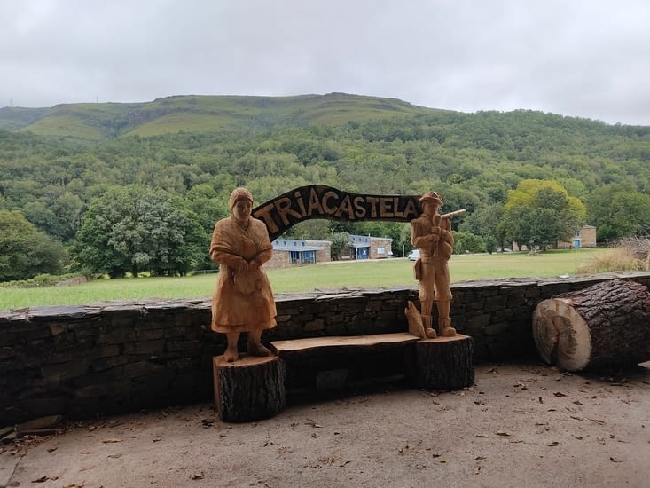 Jolie sculpture en bois