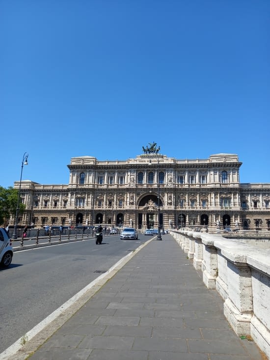 Palazzo di Giustizia (Palais de Justice)