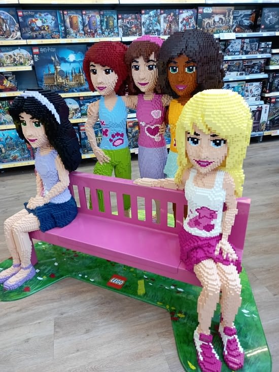 On doit arrêter avec les legos 😅