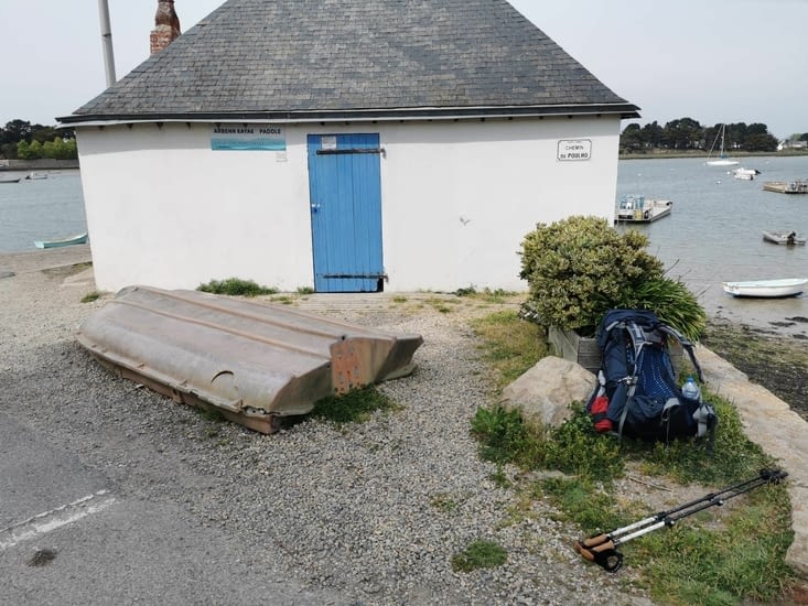 Pas de bâteau pour faire la traversée, je me suis donc posé un petit moment