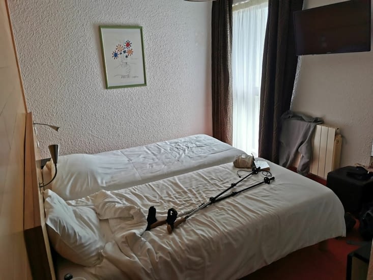 Au fait, je ne vous ai pas montré l'intérieur de ma tente 😜