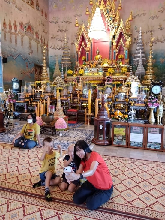 Dans le Wat pho Chai toujours
