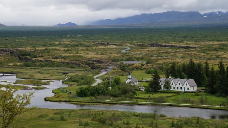 Thingvellir, l'endroit où se situait l'ancien parlement Islandais (du temps des Vikings).