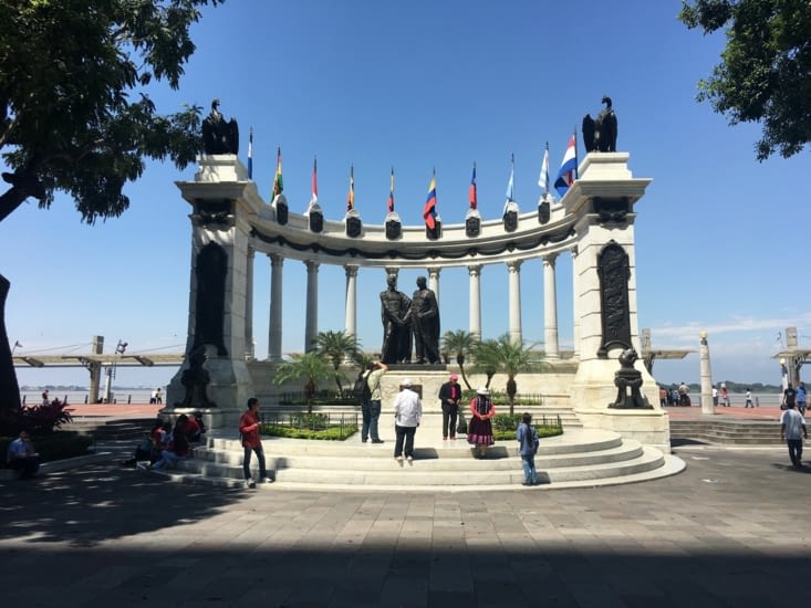 Le Malecon Simon Bolivar