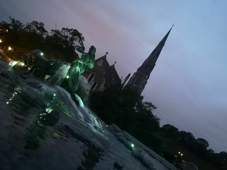 Une fontaine, sur le chemin du retour...