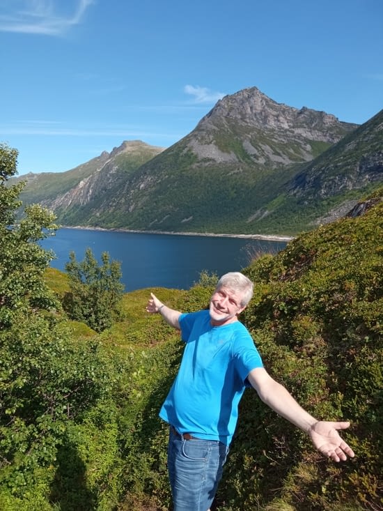 Toto profite du soleil