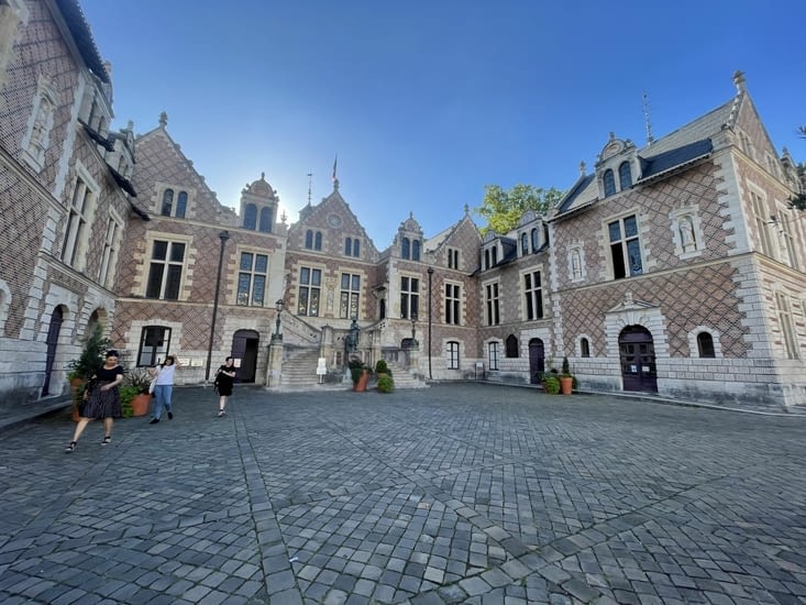 Hôtel Groslot.