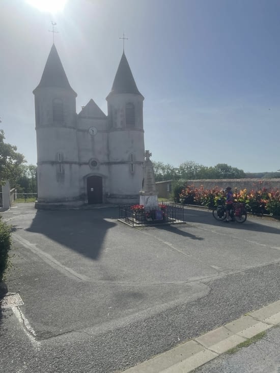 Jolie petite église .