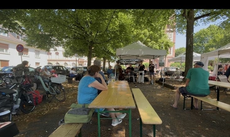 Sympathique déjeuner en musique