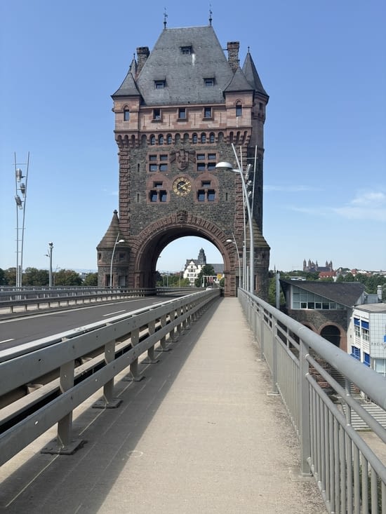 Entrée à Worms.