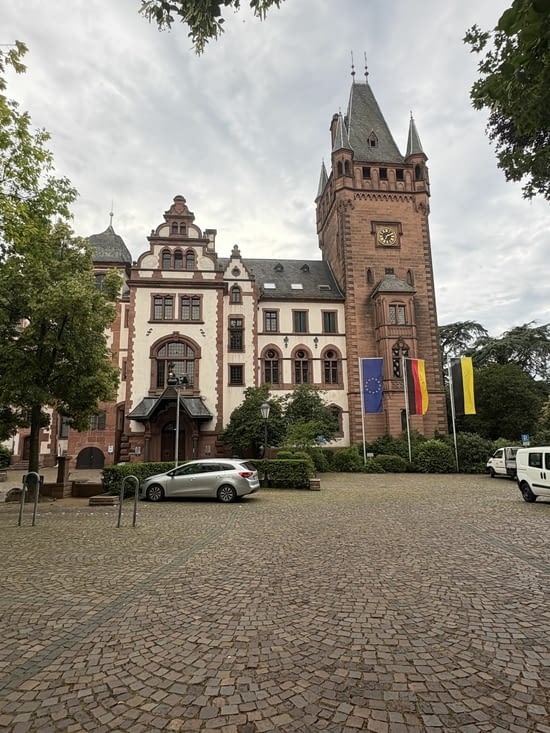 Weinheim . Hotel de ville .
