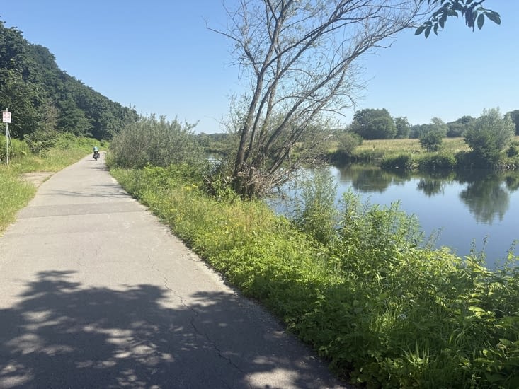 Un canal sympa sur quelques km.