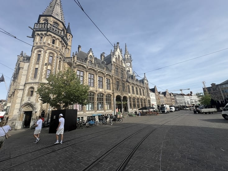 Des places magnifiques.