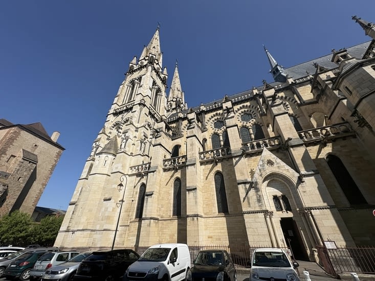 La cathédrale.