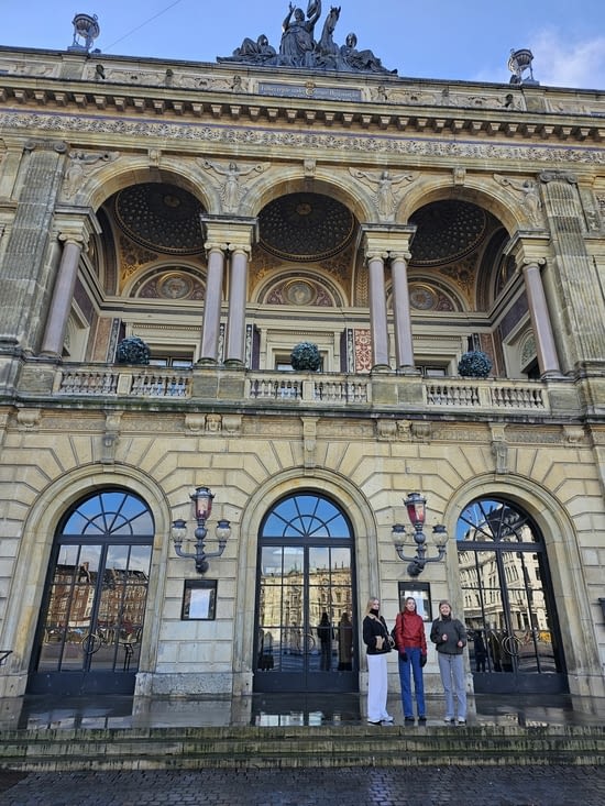 The royal theatre/dent kongelige teater