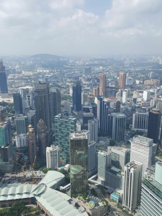 Les gratte-ciels minuscules