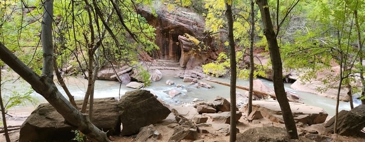 Balade sur le sentier de randonnée, le Zion Narrows
