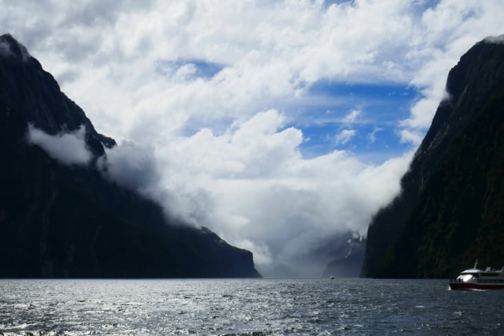 Ouah, j'y crois pas du ciel bleu. ..!!!
