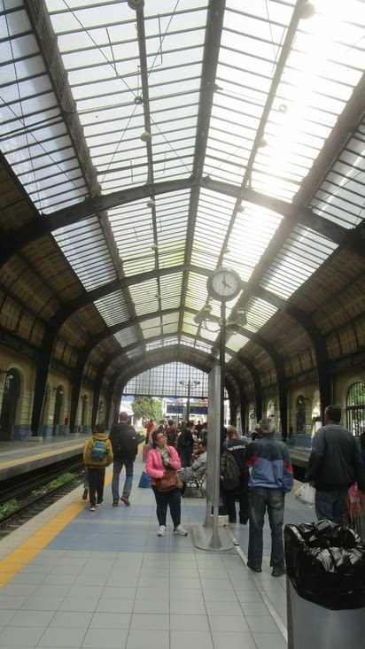 Métro station Pireaus (près du port d'Athènes)
