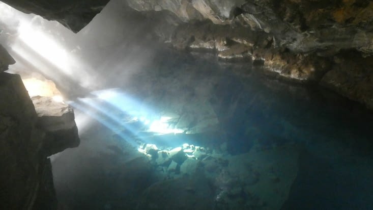 Cave Grjotagja