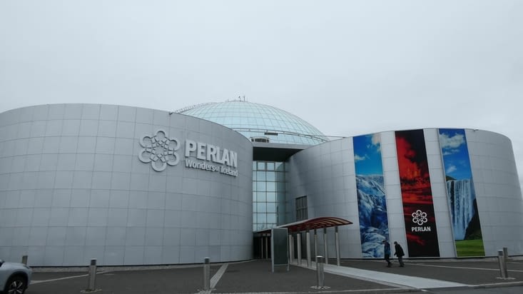 Musée Perlan (La perle, à cause de sont dôme en verre )
