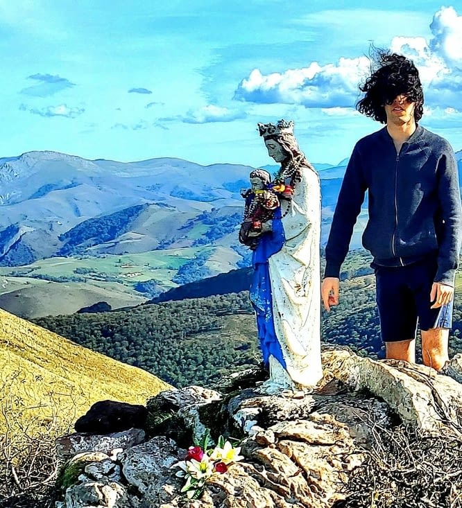 A la vierge d Orisson, le point de départ de la marche