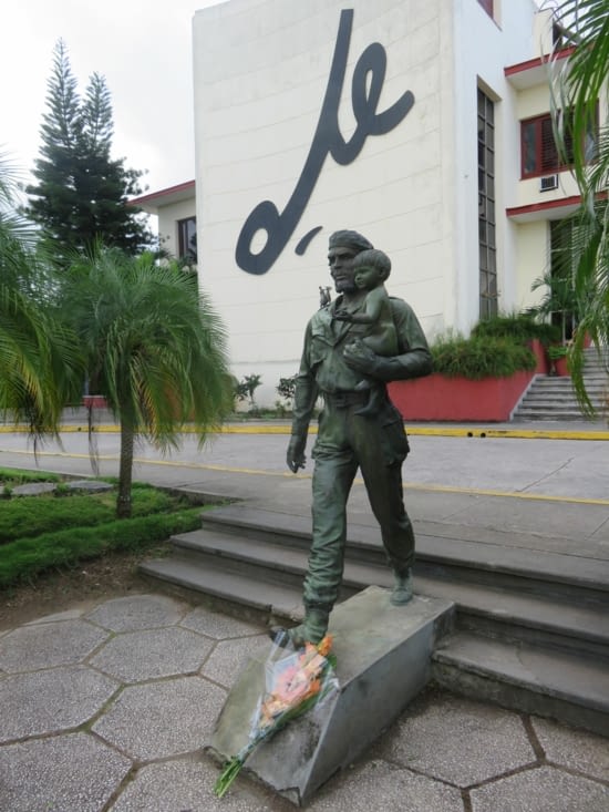 Une autre statue du Che