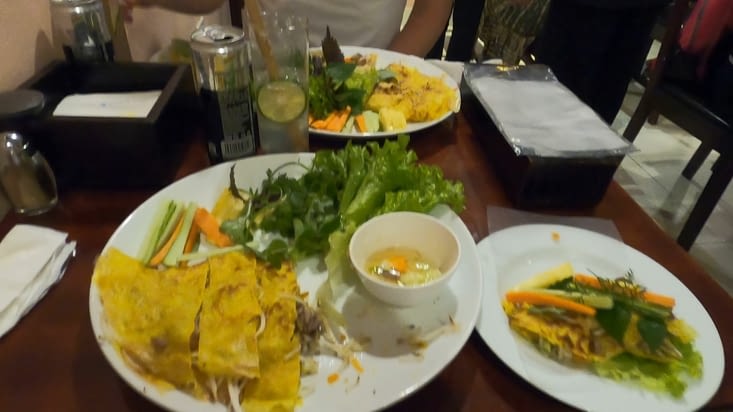 La nourriture à Hanoi était incroyable !!