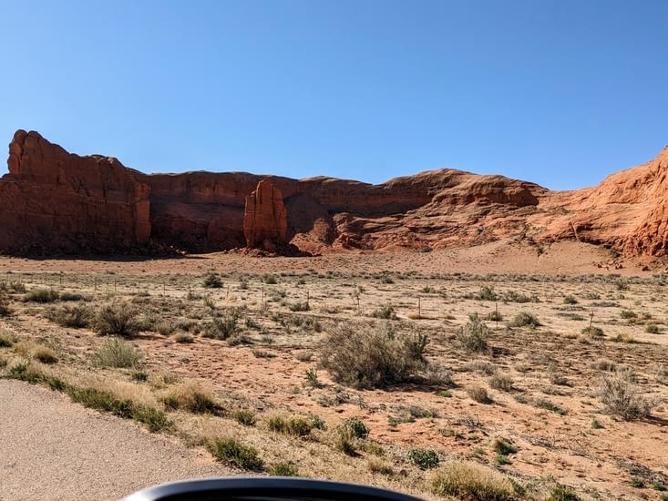 Sur le trajet également