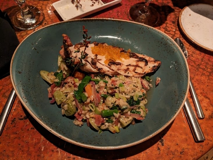 Très bon poulet avec un risotto plutôt original, très bon !