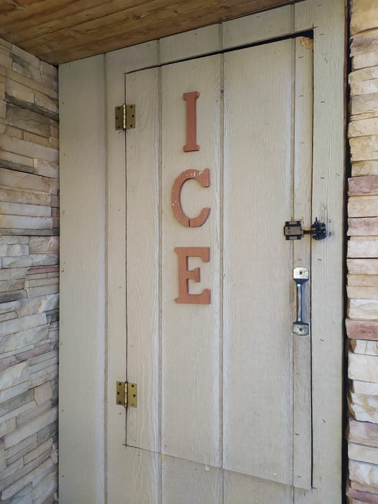 Le local de la machine à glace 😂