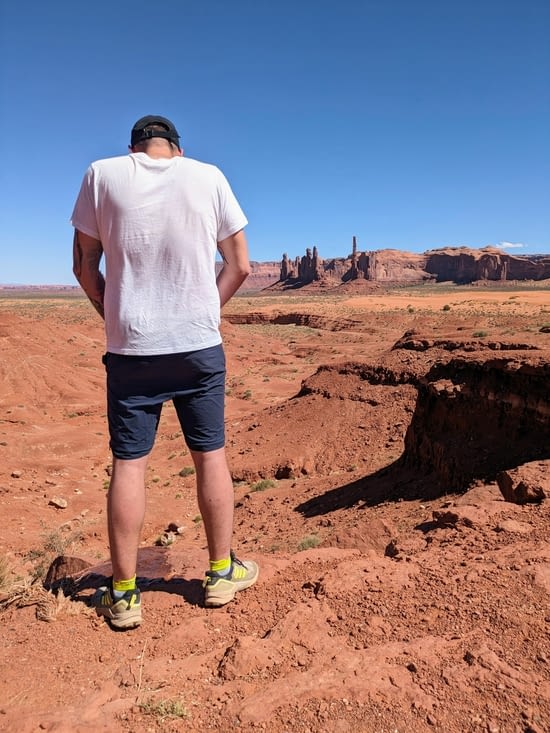 Pause pipi pour Adrien