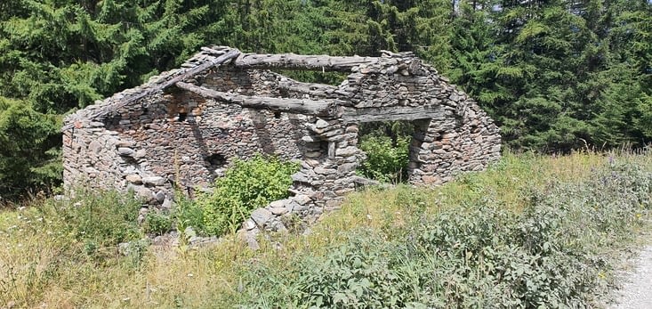 Ancienne bergerie ou habitation