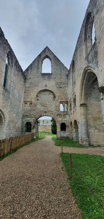 L'Abbaye 9