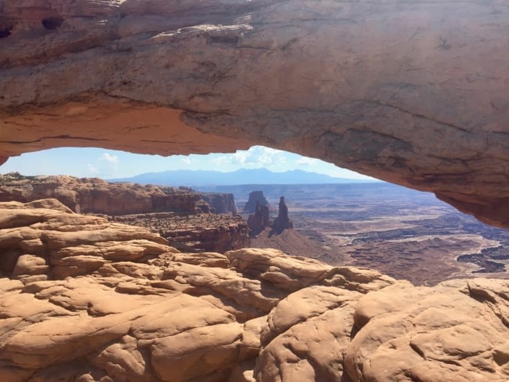 Mesa Arch, même avec du monde, ça reste très beau.