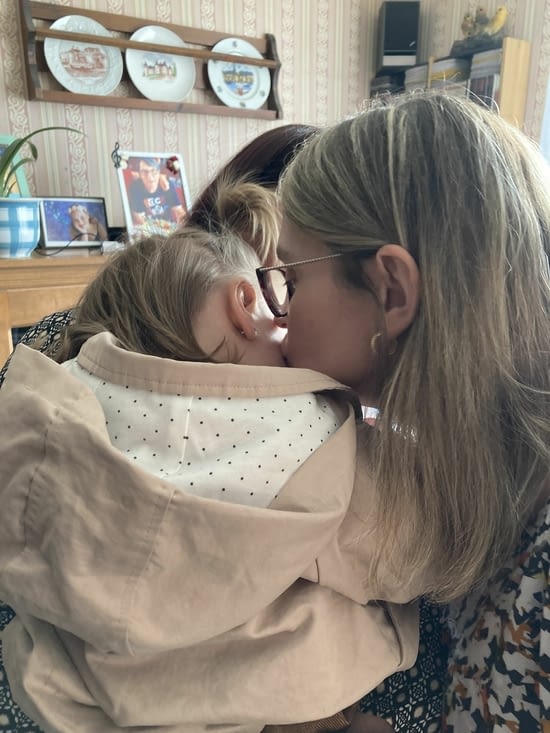 Thea with my mum !! She’s the star of the family…🥰😇