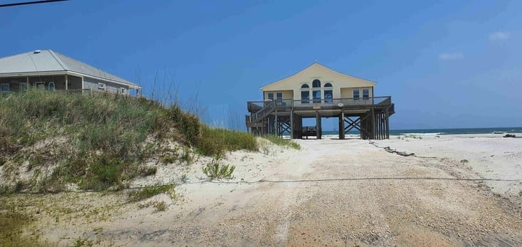 Une fameuse maison sur pilotis