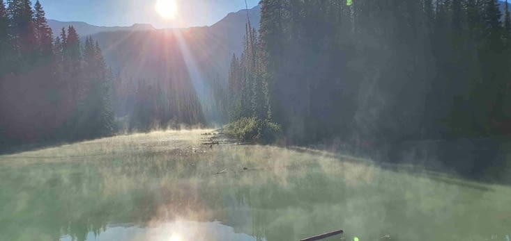 Le lac Emerald au petit matin