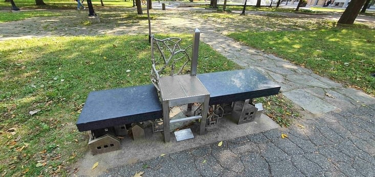 La ville se dit férue de poésie et d'arts: une oeuvre particulière