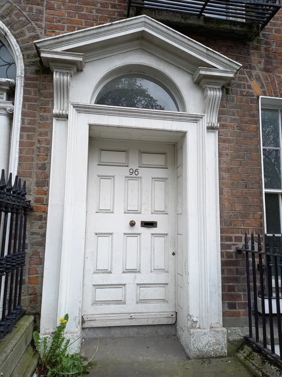 de très belles portes font la fierté de Dublin