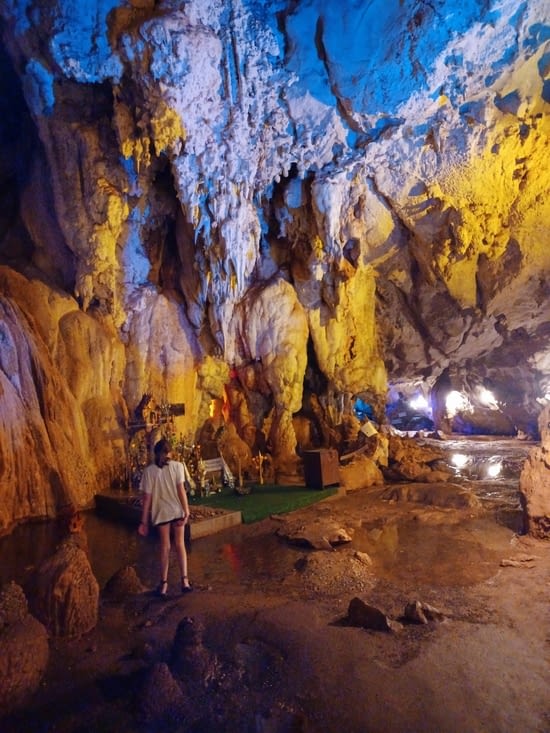 Une grotte gigantesque