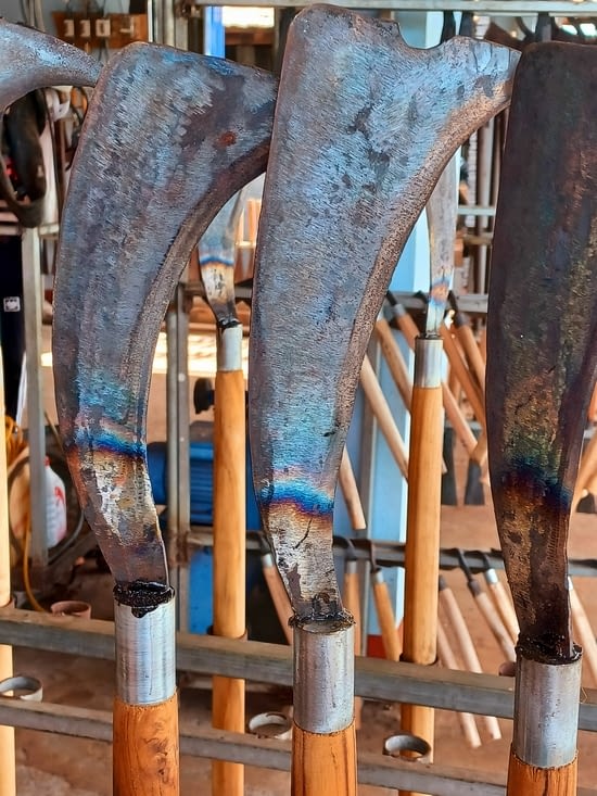 Des lames montées et affûtées comme des rasoirs