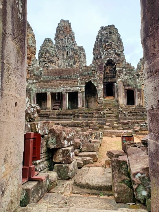 49 tours à 4 têtes